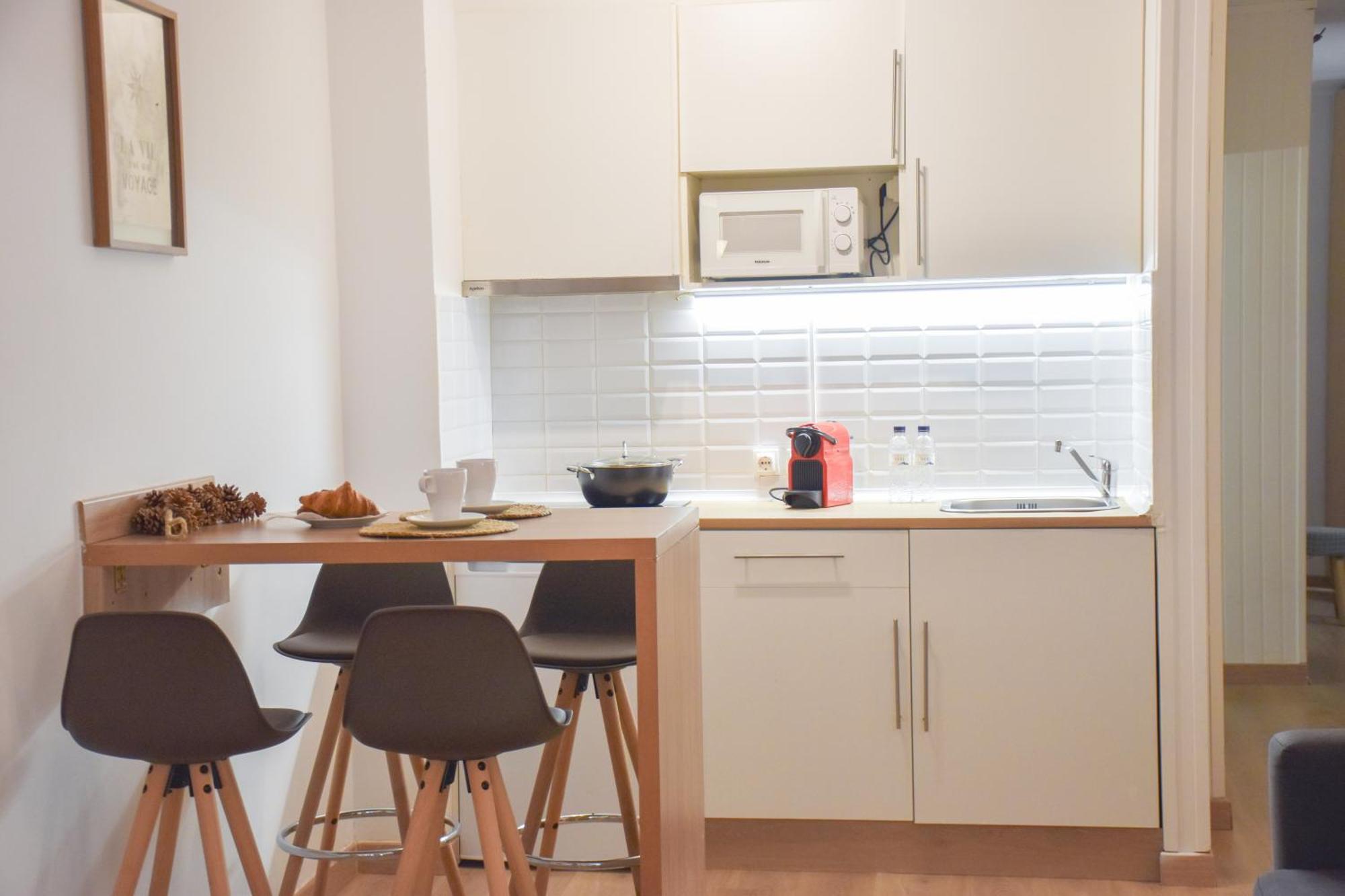 La Neu Studio Neuf Pour 4 Pax En Centre Ville Pas De La Casa Bagian luar foto
