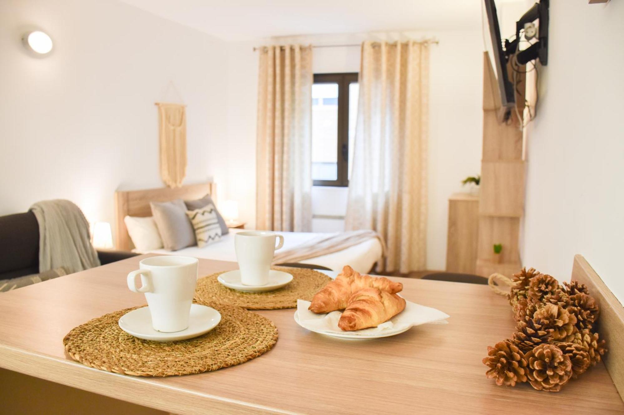 La Neu Studio Neuf Pour 4 Pax En Centre Ville Pas De La Casa Bagian luar foto