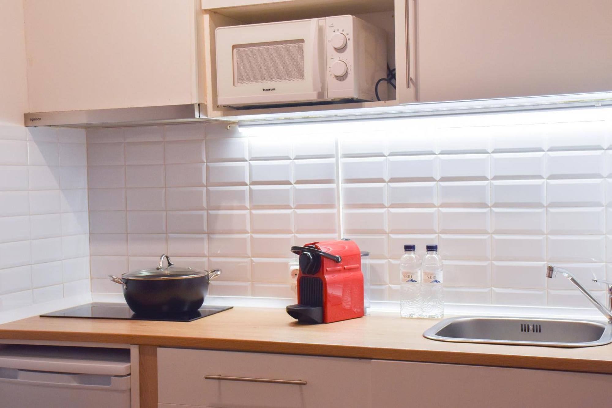 La Neu Studio Neuf Pour 4 Pax En Centre Ville Pas De La Casa Bagian luar foto
